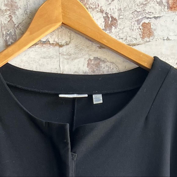 14th and Union Black long sleeve collarless top with zip front closure 2X - Picture 11 of 13